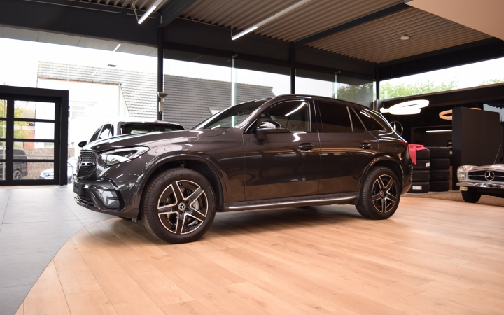 GLC 300 e 4M AMG